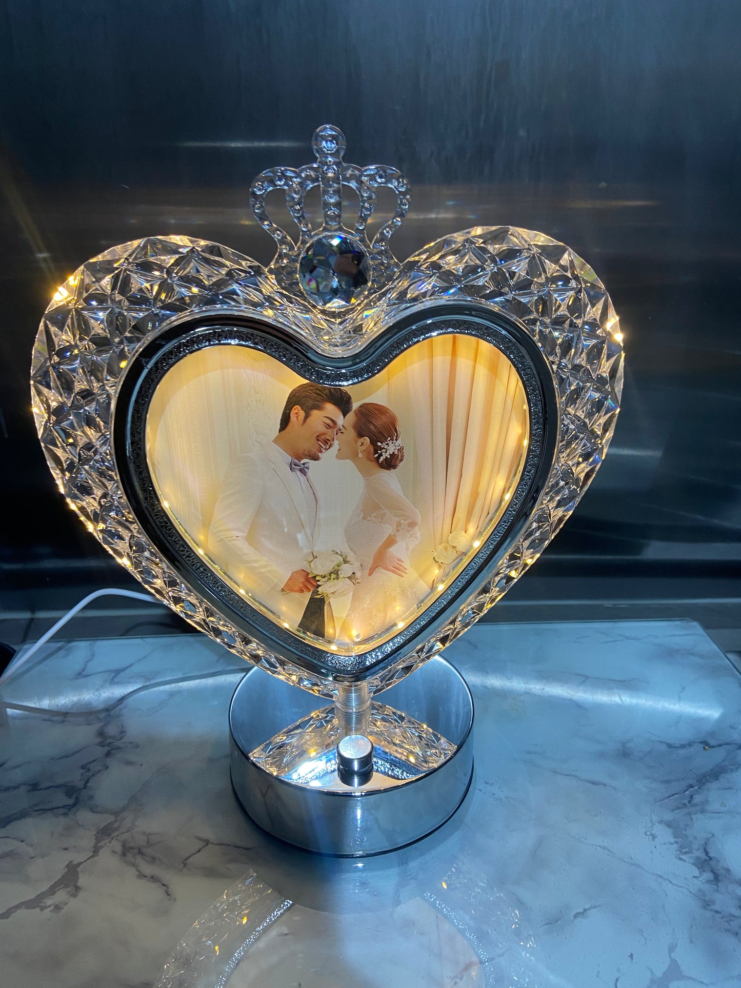 LED light up picture frame