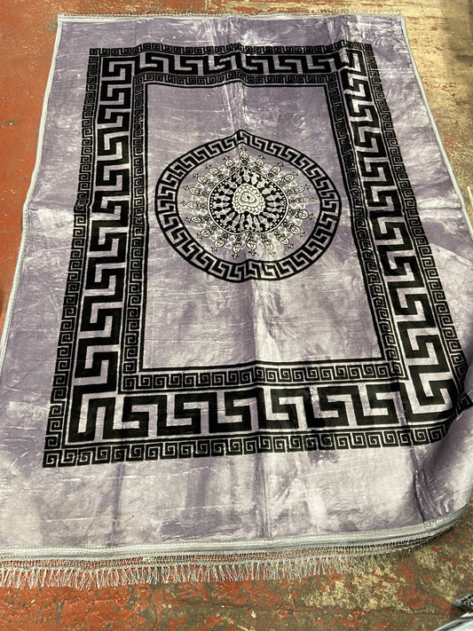 Extra large grey rug