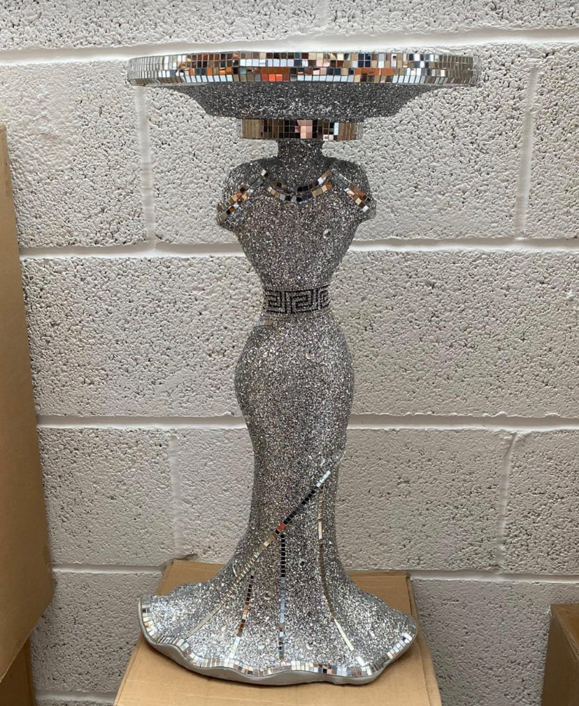 Lady Table