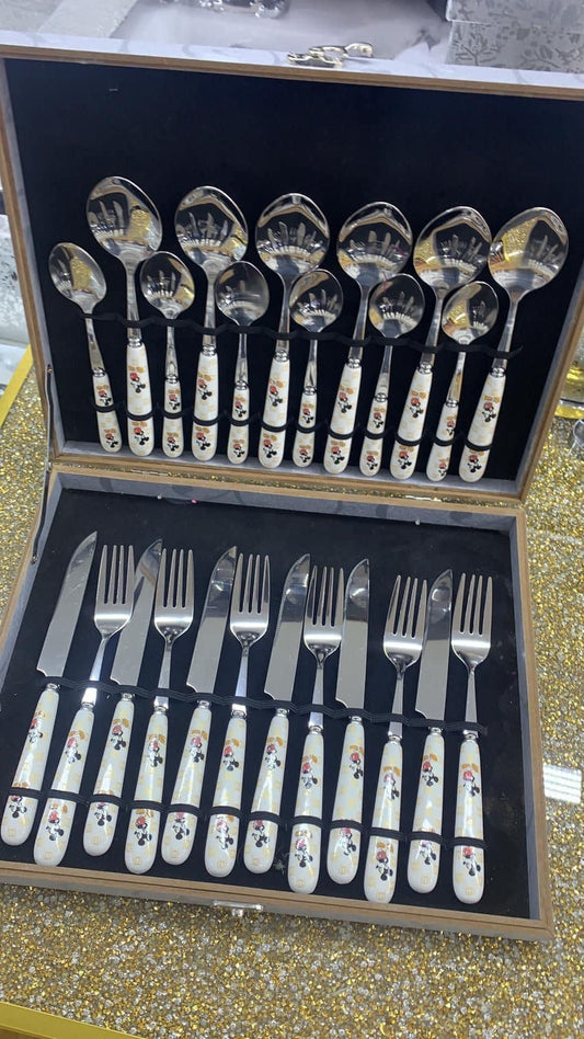 Micky mouse cutlery set